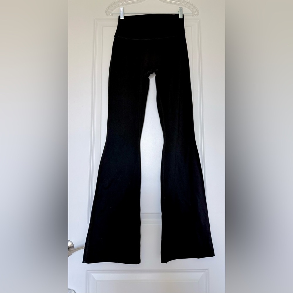 SET Active NAVY Sportbody Full Length Yoga Pants Mini Flare Leggings Brand New